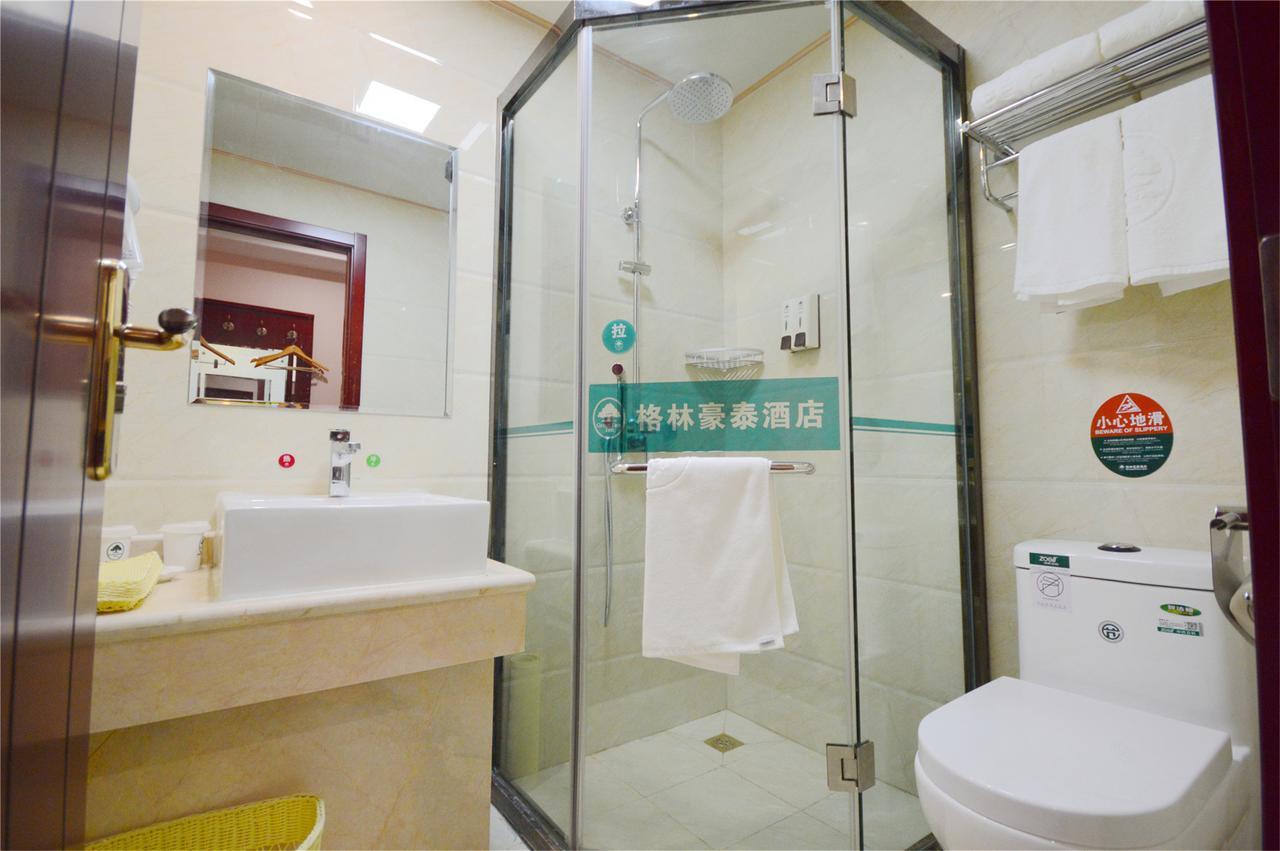 Greentree Alliance Jiangxi Nanchang Honggutan Middle Fenghuang Avenue Hotel Luaran gambar